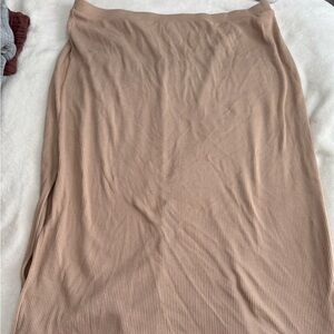 Old Navy Ribbed Knit Skirt in Tan